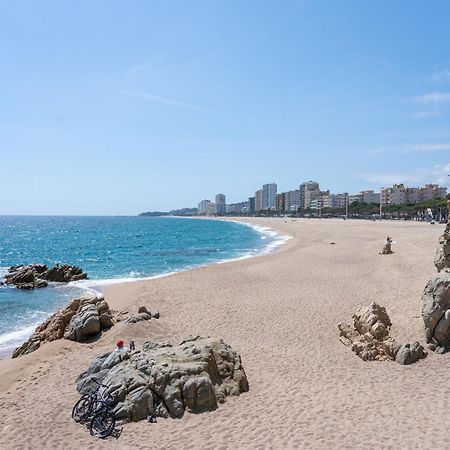 Hauzify I Apartament Estrella Платжа-д'Ару Екстер'єр фото