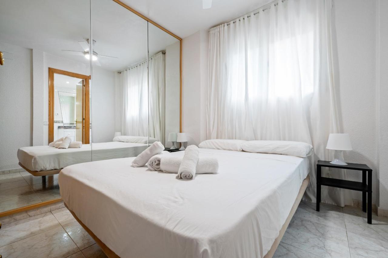 Hauzify I Apartament Estrella Платжа-д'Ару Екстер'єр фото